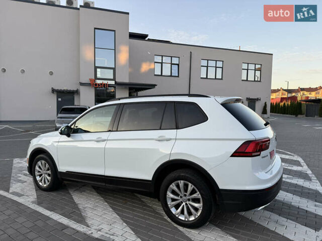 Белый Фольксваген Тигуан, объемом двигателя 1.98 л и пробегом 135 тыс. км за 16400 $, фото 12 на Automoto.ua