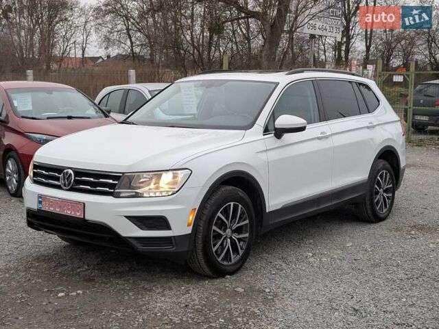 Білий Фольксваген Тігуан, об'ємом двигуна 1.98 л та пробігом 123 тис. км за 17550 $, фото 2 на Automoto.ua