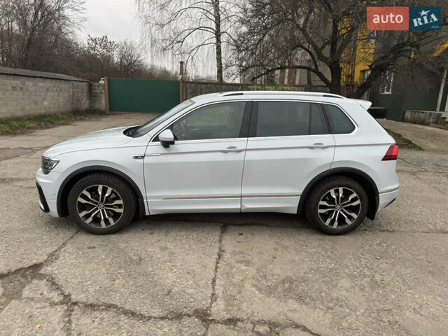 Білий Фольксваген Тігуан, об'ємом двигуна 1.97 л та пробігом 150 тис. км за 33500 $, фото 1 на Automoto.ua