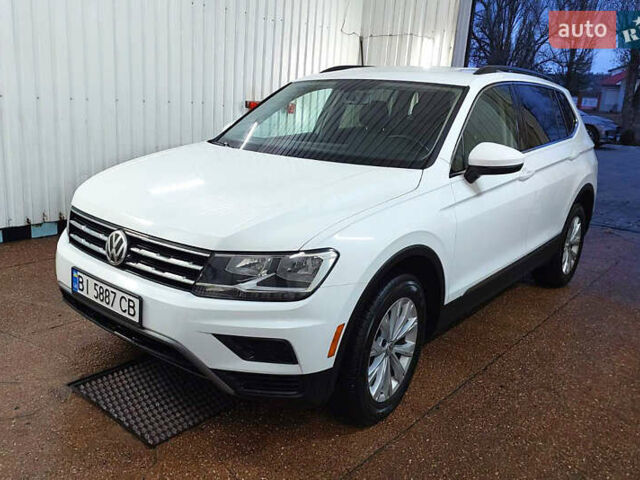 Білий Фольксваген Тігуан, об'ємом двигуна 2 л та пробігом 145 тис. км за 23600 $, фото 67 на Automoto.ua