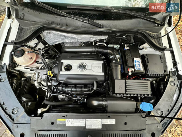 Белый Фольксваген Тигуан, объемом двигателя 1.98 л и пробегом 135 тыс. км за 12899 $, фото 12 на Automoto.ua