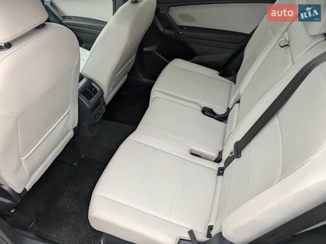 Білий Фольксваген Тігуан, об'ємом двигуна 1.98 л та пробігом 123 тис. км за 17550 $, фото 33 на Automoto.ua