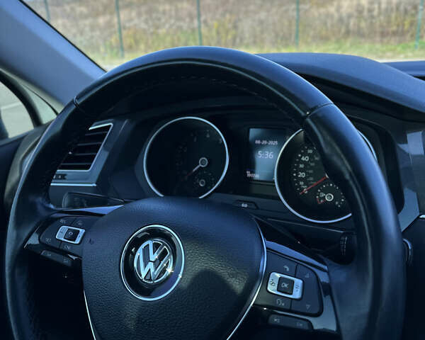 Белый Фольксваген Тигуан, объемом двигателя 2 л и пробегом 192 тыс. км за 17200 $, фото 63 на Automoto.ua