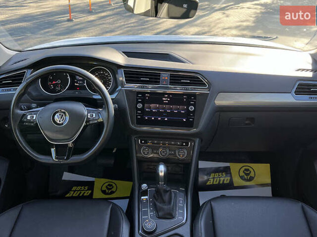 Білий Фольксваген Тігуан, об'ємом двигуна 0 л та пробігом 99 тис. км за 19900 $, фото 8 на Automoto.ua