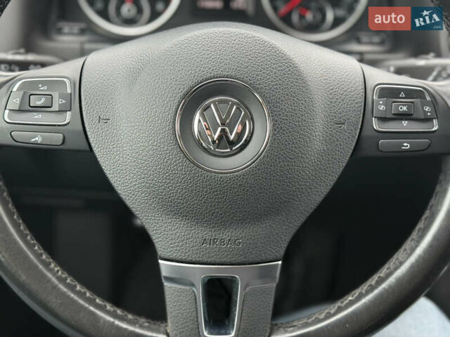Белый Фольксваген Тигуан, объемом двигателя 2 л и пробегом 110 тыс. км за 14998 $, фото 19 на Automoto.ua