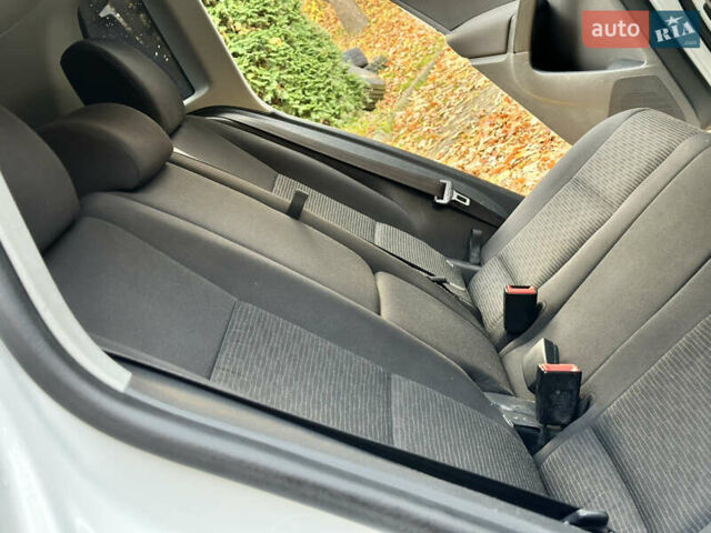 Белый Фольксваген Тигуан, объемом двигателя 1.98 л и пробегом 135 тыс. км за 12899 $, фото 41 на Automoto.ua