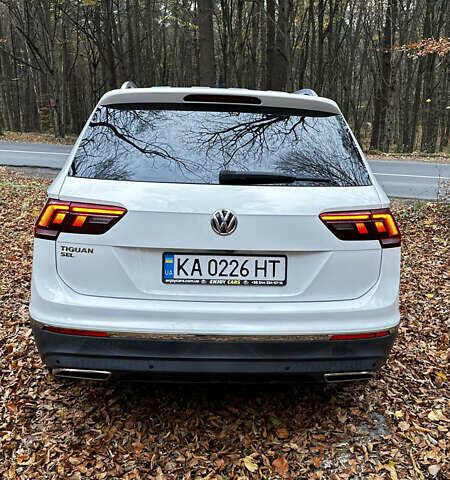 Белый Фольксваген Тигуан, объемом двигателя 1.98 л и пробегом 123 тыс. км за 23000 $, фото 20 на Automoto.ua