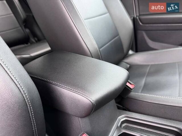 Белый Фольксваген Тигуан, объемом двигателя 2 л и пробегом 135 тыс. км за 21500 $, фото 24 на Automoto.ua