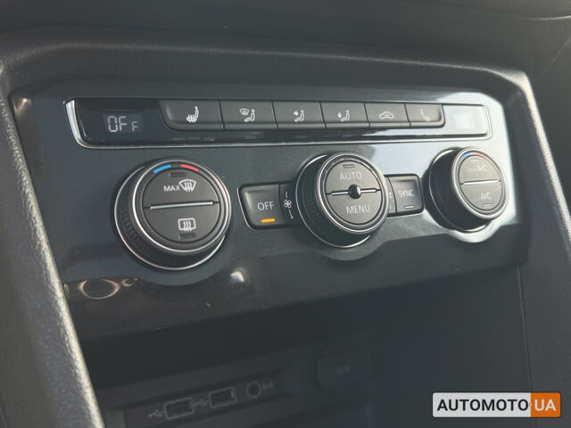 Білий Фольксваген Тігуан, об'ємом двигуна 2 л та пробігом 113 тис. км за 22800 $, фото 17 на Automoto.ua