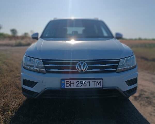 Белый Фольксваген Тигуан, объемом двигателя 1.98 л и пробегом 110 тыс. км за 21300 $, фото 9 на Automoto.ua