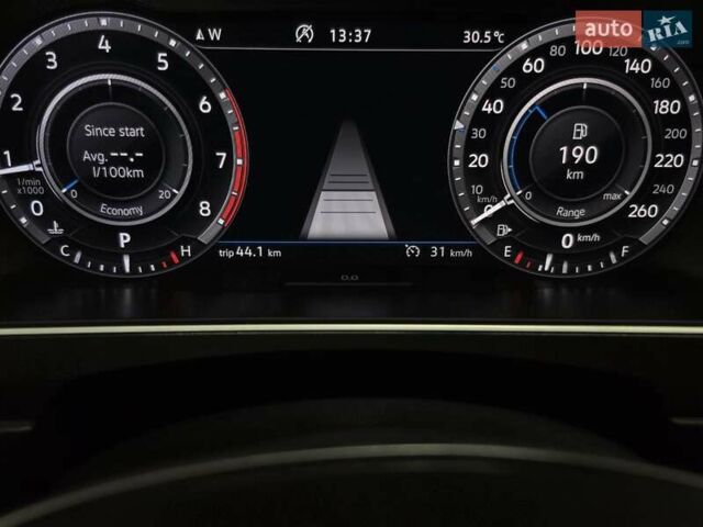 Белый Фольксваген Тигуан, объемом двигателя 2 л и пробегом 142 тыс. км за 21699 $, фото 12 на Automoto.ua