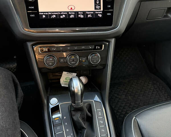 Белый Фольксваген Тигуан, объемом двигателя 1.98 л и пробегом 127 тыс. км за 29500 $, фото 8 на Automoto.ua