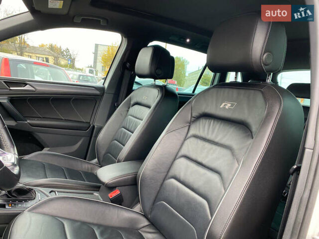 Білий Фольксваген Тігуан, об'ємом двигуна 2 л та пробігом 182 тис. км за 31600 $, фото 32 на Automoto.ua