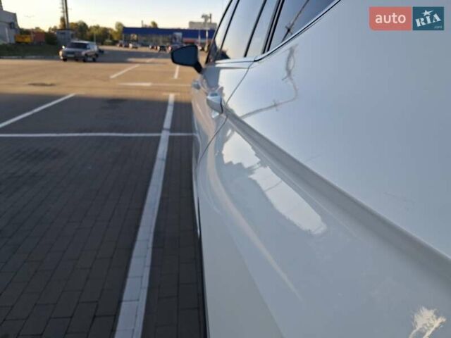 Білий Фольксваген Тігуан, об'ємом двигуна 2 л та пробігом 120 тис. км за 23400 $, фото 8 на Automoto.ua