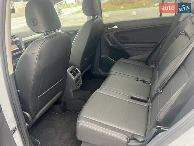 Белый Фольксваген Тигуан, объемом двигателя 1.98 л и пробегом 83 тыс. км за 23500 $, фото 22 на Automoto.ua