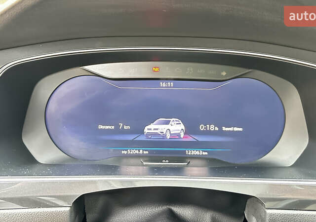 Белый Фольксваген Тигуан, объемом двигателя 1.98 л и пробегом 123 тыс. км за 23000 $, фото 9 на Automoto.ua