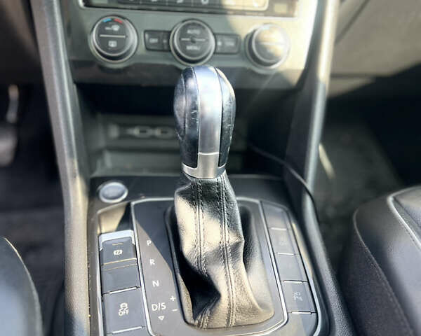 Білий Фольксваген Тігуан, об'ємом двигуна 1.98 л та пробігом 124 тис. км за 26300 $, фото 27 на Automoto.ua