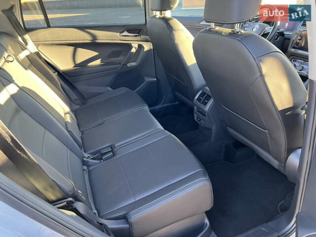 Белый Фольксваген Тигуан, объемом двигателя 2 л и пробегом 84 тыс. км за 22700 $, фото 11 на Automoto.ua