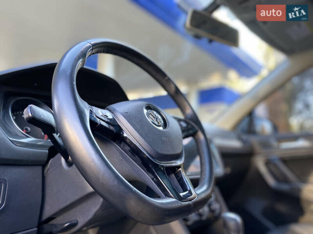 Білий Фольксваген Тігуан, об'ємом двигуна 1.98 л та пробігом 153 тис. км за 16999 $, фото 6 на Automoto.ua
