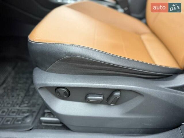 Білий Фольксваген Тігуан, об'ємом двигуна 2 л та пробігом 72 тис. км за 19300 $, фото 20 на Automoto.ua