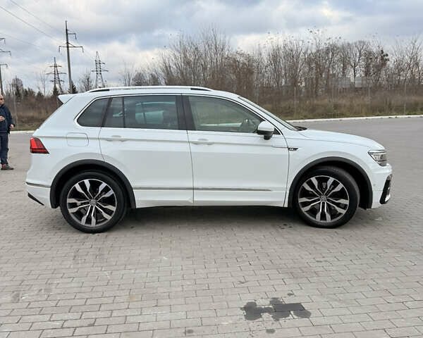 Белый Фольксваген Тигуан, объемом двигателя 1.97 л и пробегом 222 тыс. км за 27500 $, фото 6 на Automoto.ua