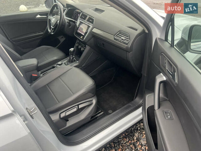 Белый Фольксваген Тигуан, объемом двигателя 1.98 л и пробегом 83 тыс. км за 23500 $, фото 25 на Automoto.ua