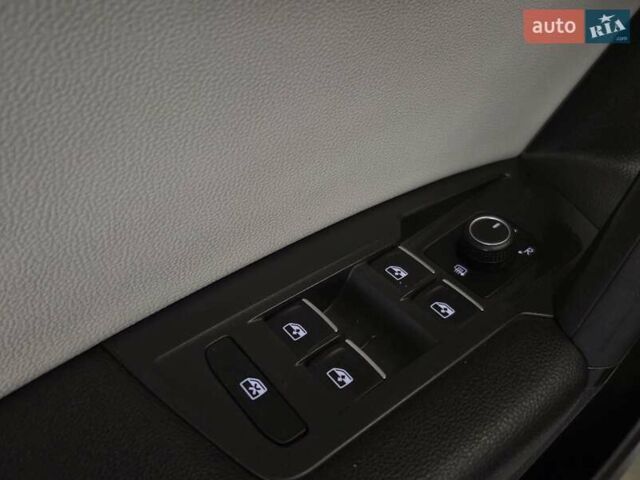 Белый Фольксваген Тигуан, объемом двигателя 2 л и пробегом 142 тыс. км за 21699 $, фото 17 на Automoto.ua