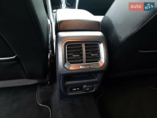 Білий Фольксваген Тігуан, об'ємом двигуна 2 л та пробігом 145 тис. км за 23600 $, фото 45 на Automoto.ua