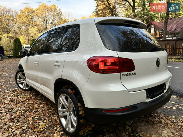 Белый Фольксваген Тигуан, объемом двигателя 1.98 л и пробегом 135 тыс. км за 12899 $, фото 3 на Automoto.ua