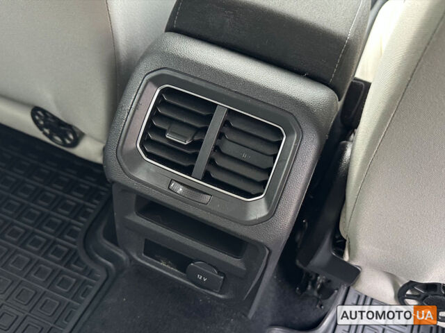 Белый Фольксваген Тигуан, объемом двигателя 2 л и пробегом 116 тыс. км за 19500 $, фото 15 на Automoto.ua