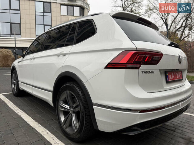 Белый Фольксваген Тигуан, объемом двигателя 1.98 л и пробегом 157 тыс. км за 22500 $, фото 13 на Automoto.ua