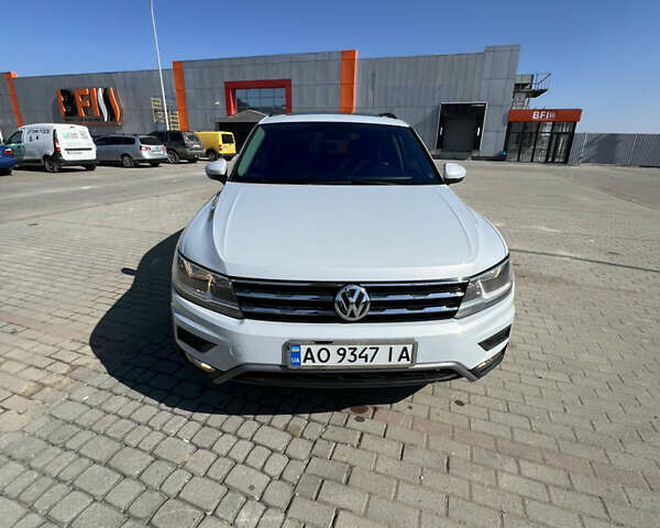 Білий Фольксваген Тігуан, об'ємом двигуна 1.98 л та пробігом 143 тис. км за 21700 $, фото 43 на Automoto.ua