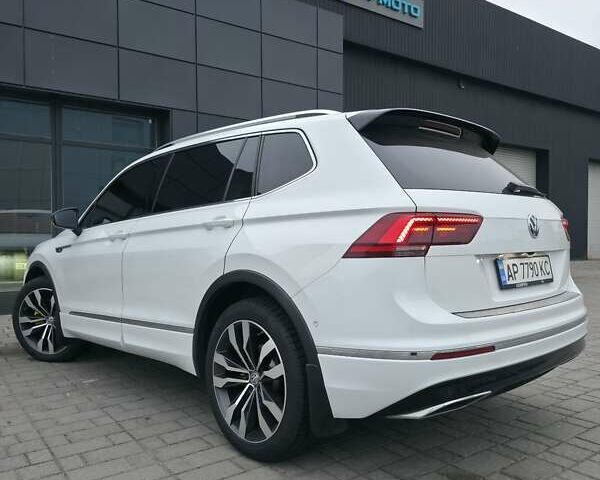 Білий Фольксваген Тігуан, об'ємом двигуна 1.97 л та пробігом 170 тис. км за 35000 $, фото 1 на Automoto.ua