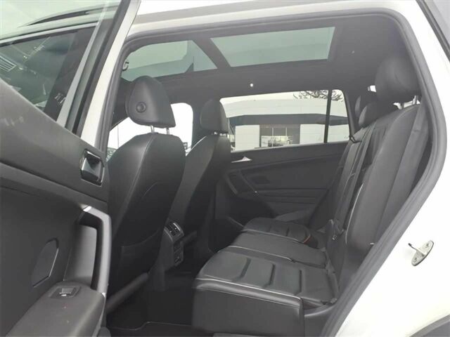 Белый Фольксваген Тигуан, объемом двигателя 2 л и пробегом 46 тыс. км за 8000 $, фото 10 на Automoto.ua