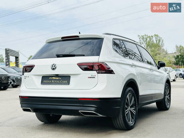 Білий Фольксваген Тігуан, об'ємом двигуна 1.98 л та пробігом 69 тис. км за 23500 $, фото 9 на Automoto.ua