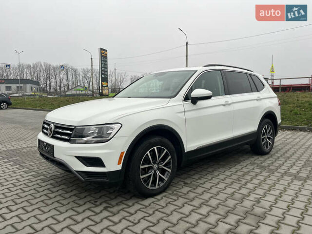 Белый Фольксваген Тигуан, объемом двигателя 2 л и пробегом 112 тыс. км за 17800 $, фото 10 на Automoto.ua