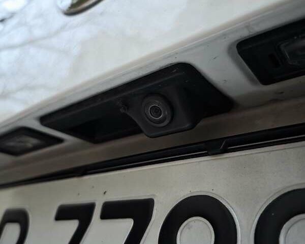 Білий Фольксваген Тігуан, об'ємом двигуна 1.97 л та пробігом 170 тис. км за 35000 $, фото 3 на Automoto.ua