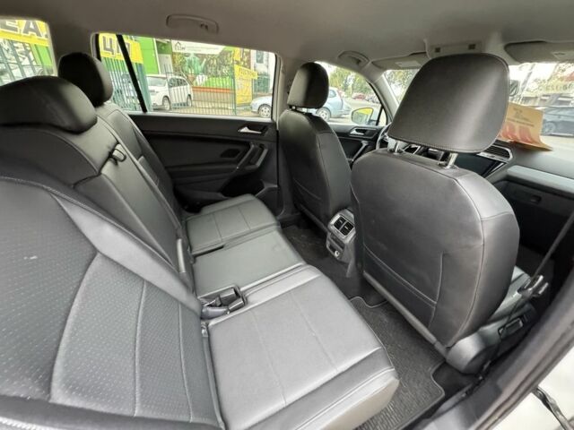 Белый Фольксваген Тигуан, объемом двигателя 2 л и пробегом 117 тыс. км за 17900 $, фото 10 на Automoto.ua