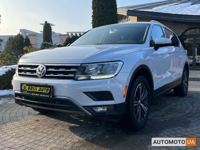 Білий Фольксваген Тігуан, об'ємом двигуна 2 л та пробігом 113 тис. км за 22800 $, фото 2 на Automoto.ua