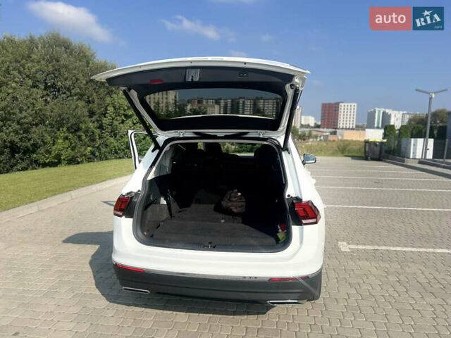 Білий Фольксваген Тігуан, об'ємом двигуна 1.98 л та пробігом 124 тис. км за 26300 $, фото 14 на Automoto.ua