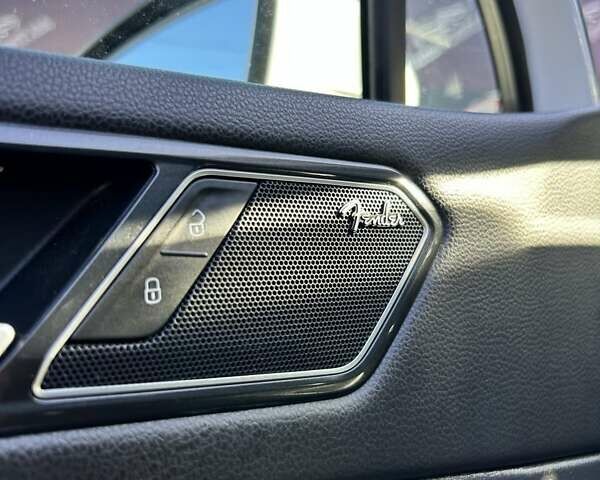 Белый Фольксваген Тигуан, объемом двигателя 2 л и пробегом 120 тыс. км за 24200 $, фото 24 на Automoto.ua