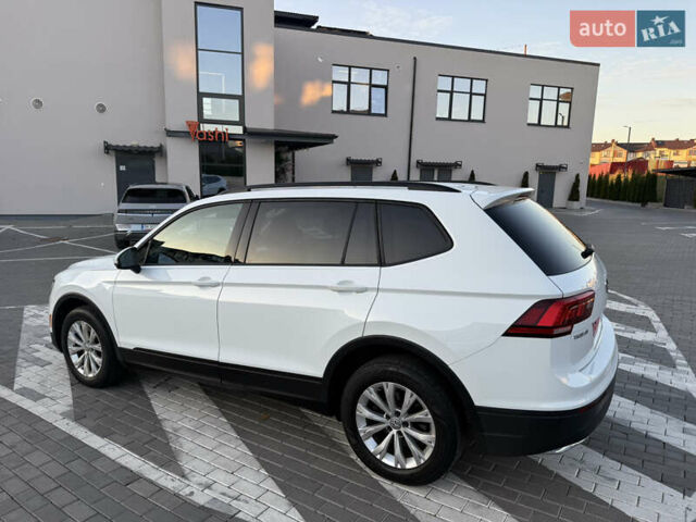 Белый Фольксваген Тигуан, объемом двигателя 1.98 л и пробегом 135 тыс. км за 16400 $, фото 14 на Automoto.ua