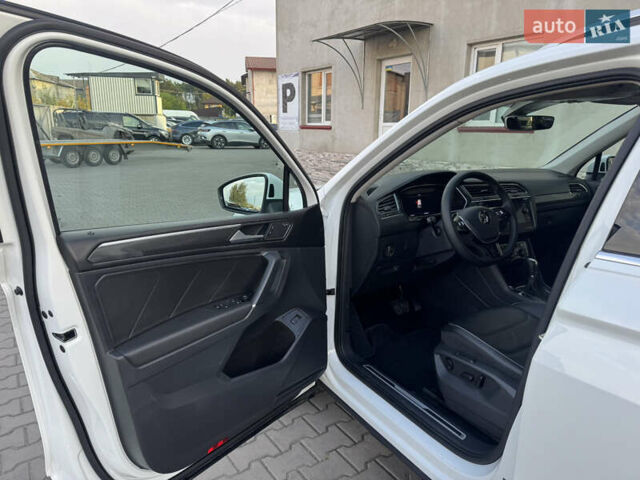 Білий Фольксваген Тігуан, об'ємом двигуна 1.98 л та пробігом 187 тис. км за 18900 $, фото 18 на Automoto.ua