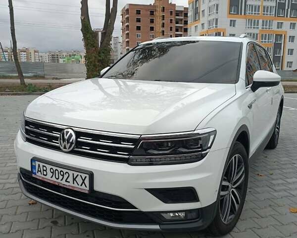 Білий Фольксваген Тігуан, об'ємом двигуна 1.98 л та пробігом 63 тис. км за 29000 $, фото 8 на Automoto.ua