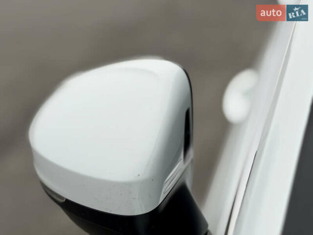 Білий Фольксваген Тігуан, об'ємом двигуна 2 л та пробігом 66 тис. км за 30999 $, фото 21 на Automoto.ua