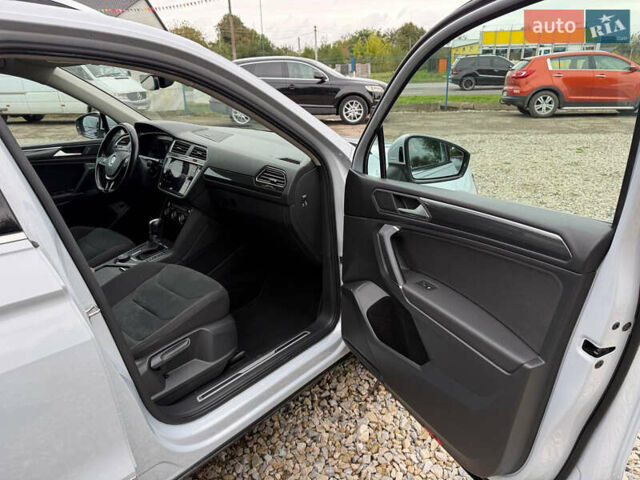 Білий Фольксваген Тігуан, об'ємом двигуна 1.97 л та пробігом 229 тис. км за 24950 $, фото 23 на Automoto.ua