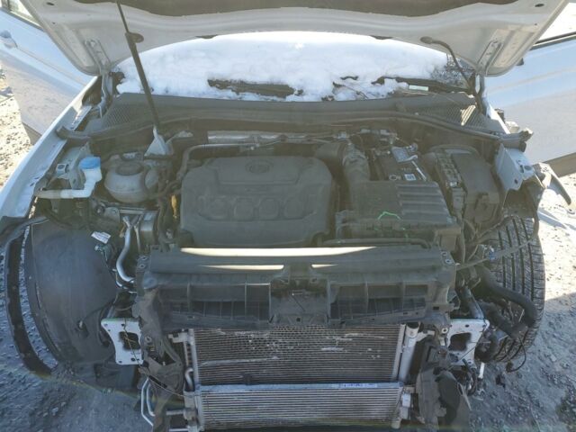 Білий Фольксваген Тігуан, об'ємом двигуна 2 л та пробігом 119 тис. км за 11500 $, фото 11 на Automoto.ua