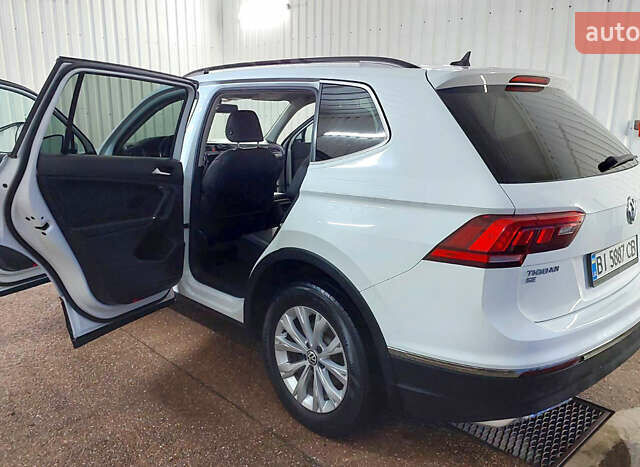Білий Фольксваген Тігуан, об'ємом двигуна 2 л та пробігом 145 тис. км за 23600 $, фото 72 на Automoto.ua