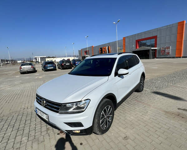 Білий Фольксваген Тігуан, об'ємом двигуна 1.98 л та пробігом 143 тис. км за 21700 $, фото 37 на Automoto.ua