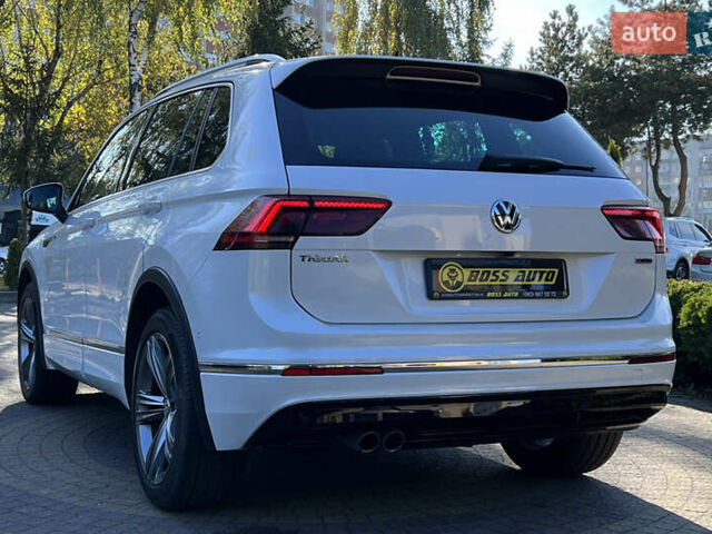 Білий Фольксваген Тігуан, об'ємом двигуна 1.97 л та пробігом 134 тис. км за 31350 $, фото 4 на Automoto.ua